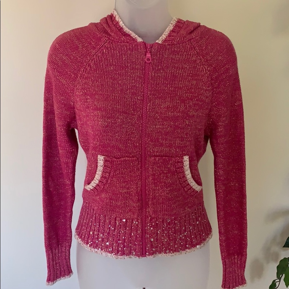 Girl's sweater with hoodie